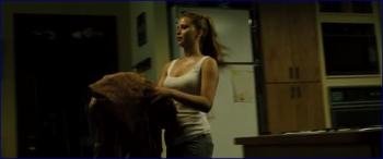 use-at-the-end-of-the-street-2012-1080p-image-1-12.jpg