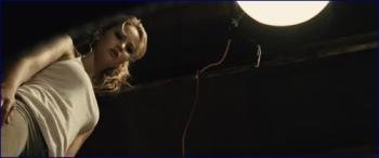 use-at-the-end-of-the-street-2012-1080p-image-1-14.jpg