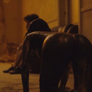 We Are the Flesh (2016) 2.mp4
